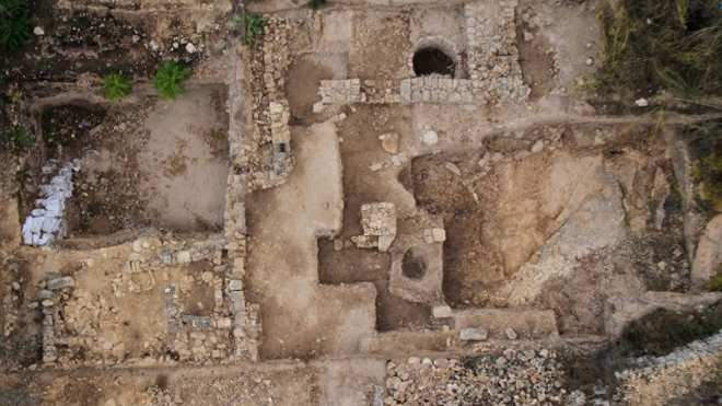 Overhead view of the Tel Motza excavation site.